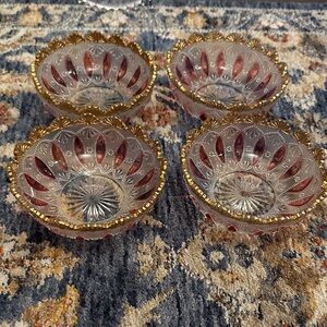 age EAPG Berry Bowl: New Jersey Loops & Drops, Gold Luster